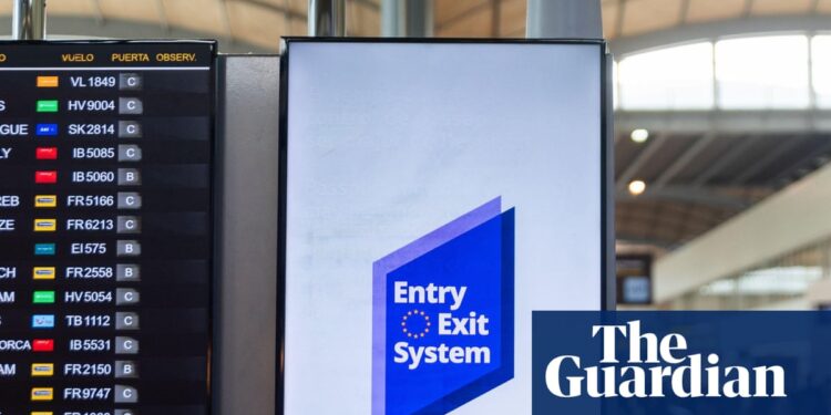 Delayed by EU entry/exit system? Then travel light