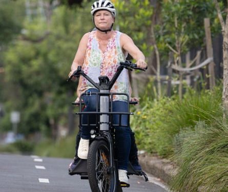 Cars make way for bikes as Sydney commuters saddle up to circumvent ‘crazy’ fuel costs