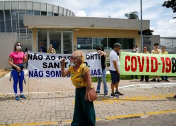 From a vaccine mascot to business leadership, lessons for the US from Brazil’s public health system in building public trust and keeping it