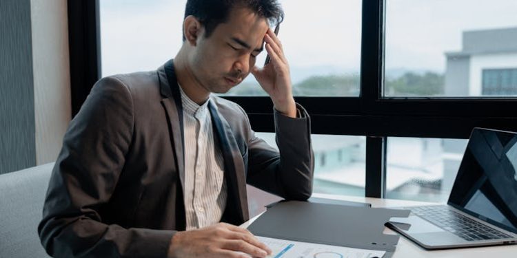 How workplace stress hijacks the nervous system to cause headaches − and a neurologist’s guide to managing them