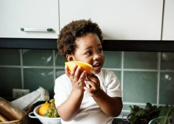 For preschoolers, fear of new foods is common — and responding can feel anything but simple