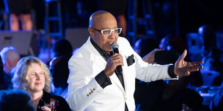 R & B Crooner Peabo Bryson Has Died at 75