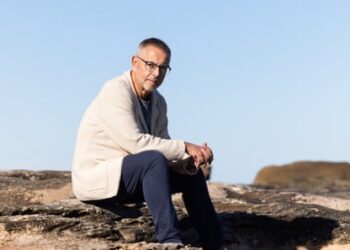 Let your mind wander, don’t retire and stop worrying: surprising ways to help save your brain from the cognitive cliff