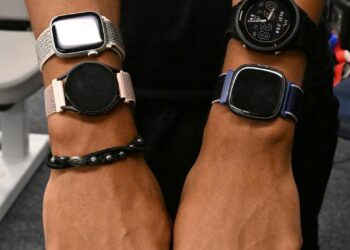The higher your body fat percentage, the less accurate your smartwatch is at measuring calories you burn when exercising – new study