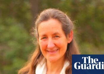 ‘Self-healing’ coach who was banned from working in Australia to speak in UK